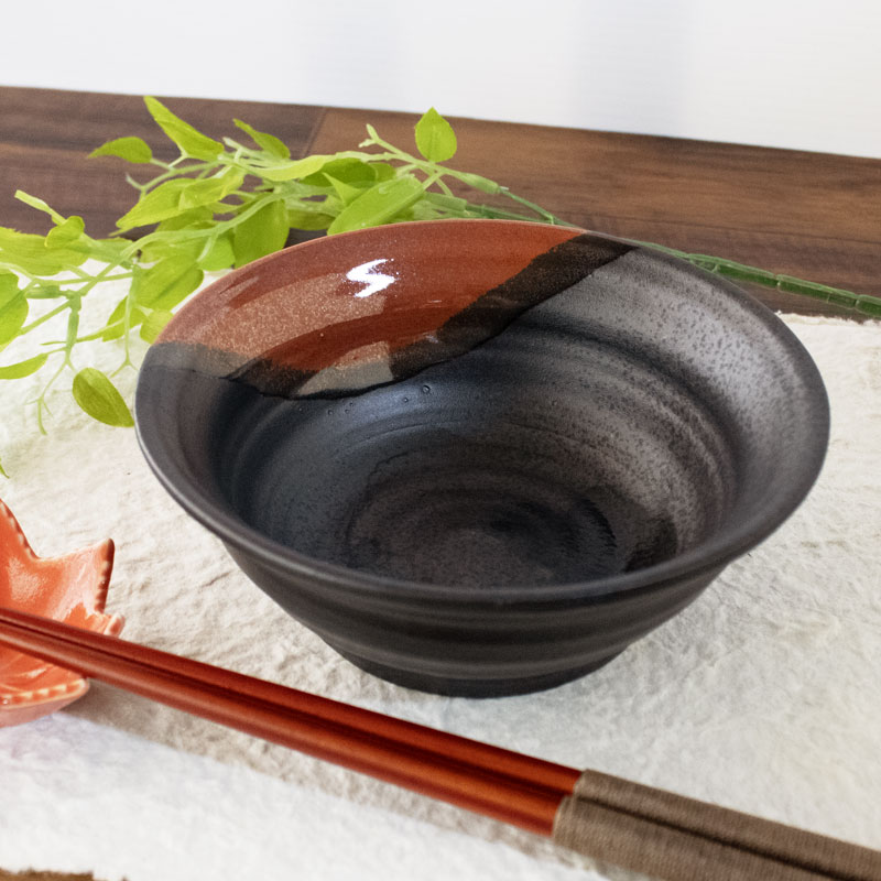乐天商城 - 【アウトレット】天目 朱色 塗分け 鉢 14cm / 食器 器 和食器 鉢 小鉢 天目 塗分け 黒い食器 前菜 刺身 副菜 マット ブラック 和モダン おしゃれ