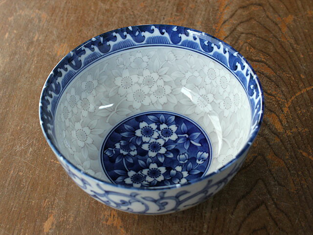 【アウトレット】美濃焼 波桜 4.5 お好み丼 / ブルー 花柄 小さめ丼 ミニ丼 多用丼 ミニうどん 業務用..