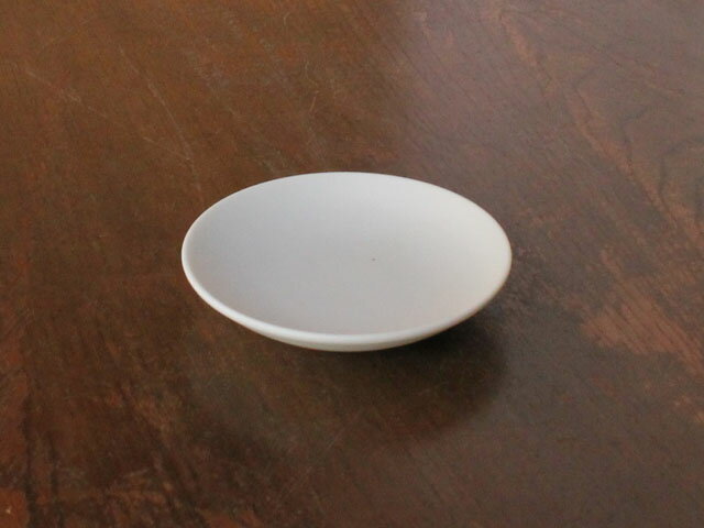 【アウトレット】白皿（かわらけ）9.5cm ※鉄粉あり