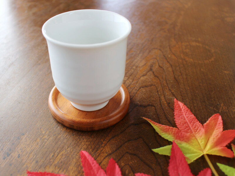【アウトレット】【訳あり】白い器 反口段彫湯呑...の紹介画像2