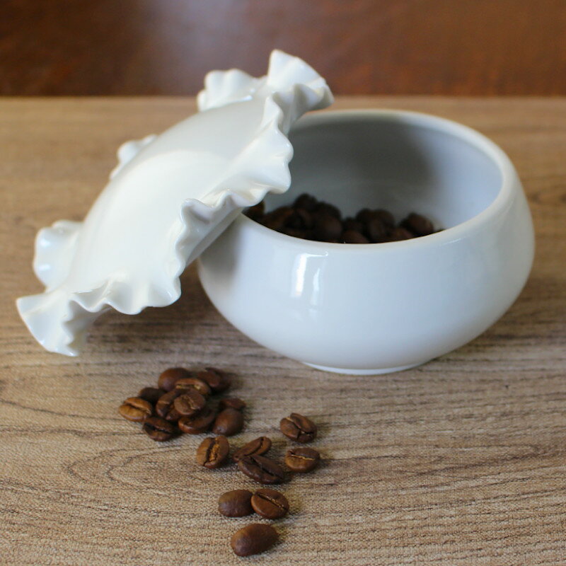 【アウトレット】白磁 小物入れ ラッフル丸型 [幅約11.2cm]