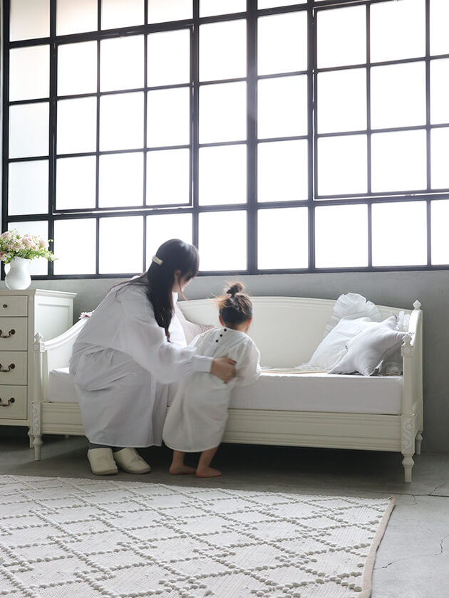 ≪20％OFF≫デイベッド Mimi Lilou アイボリー // ベッド ソファ 白 ホワイト 寝室 リビング 店舗 スタジオ 什器 サロン フレンチ シャビー シック 【家具】 sarahgraceshop-10002470 サラグレース 楽天市場店 サンプル画像2