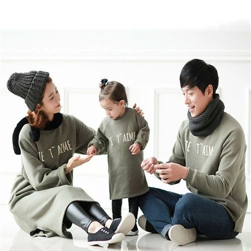 親子 ペアルック 秋冬 親子コーデ リンクコーデ 赤ちゃん 可愛い 家族 おそろい 服 冬 親子ペア 長袖 ..