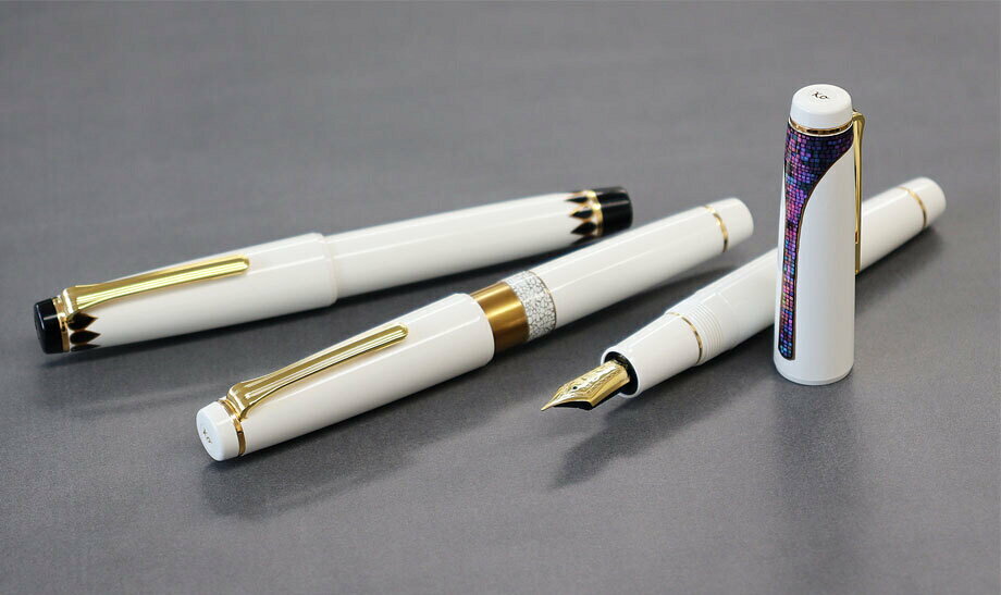 Photo de ‘Classic Ko’ Fountain Pen Mist