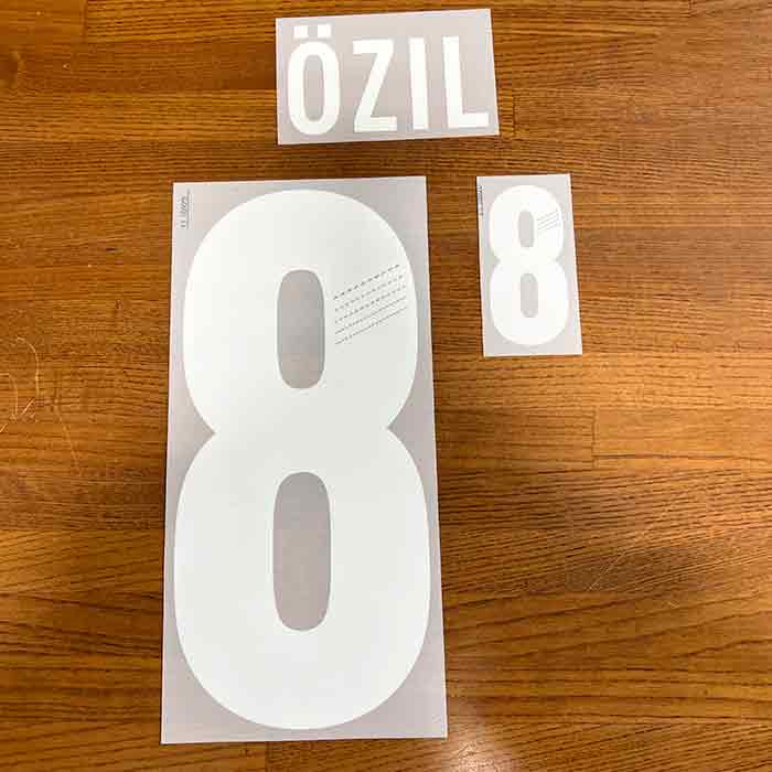 【メール便可】ドイツ代表 アウェー #8 エジル ※マークのみ※ 8番 ?zil サッカー