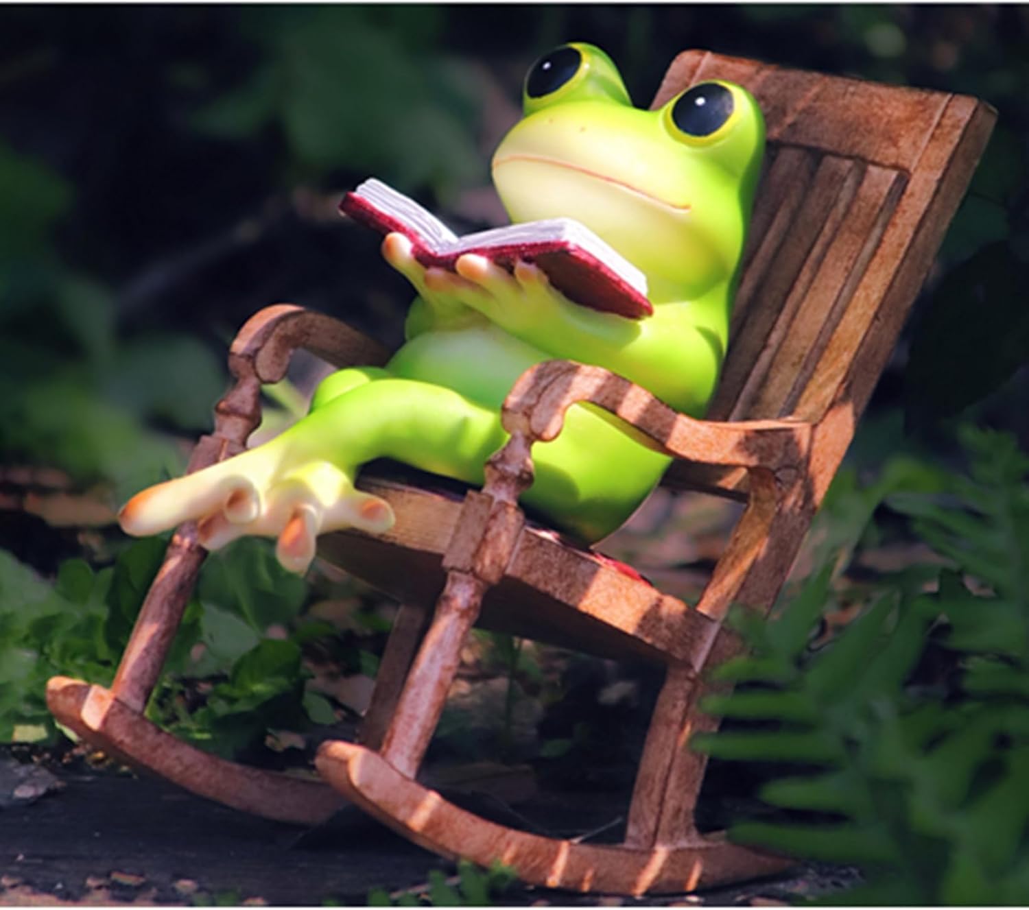 ガーデンオーナメント ロッキングチェア動物 樹脂置物 兎 蛙 インテリア ガーデン置物 ベランダ 庭園 ..