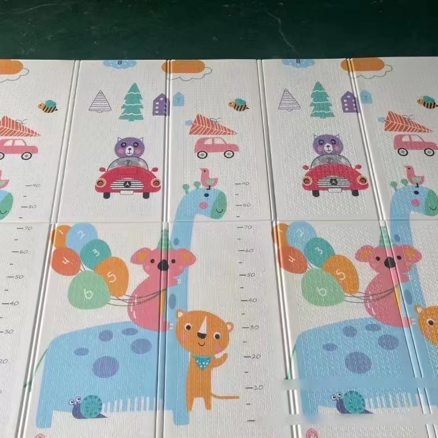 プレイマット 遊びマット ベビーマット 折り畳み式 赤ちゃんマット 両面使用 防水 防音 安全 無毒 無味 子供ゲームパッド 遊びカーペット クッション性 子供 出産祝い 幼稚園 学校 保育園 1.8