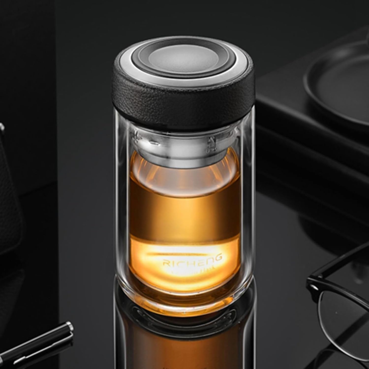 水筒 2重ガラス ウォーターボトル ガラスボトル 直飲み ビジネス ミニサイズ 茶こし 耐熱ガラス 無鉛 メンズ クリアボトル 蓋付き 漏れ防止 持ち運び 洗い...