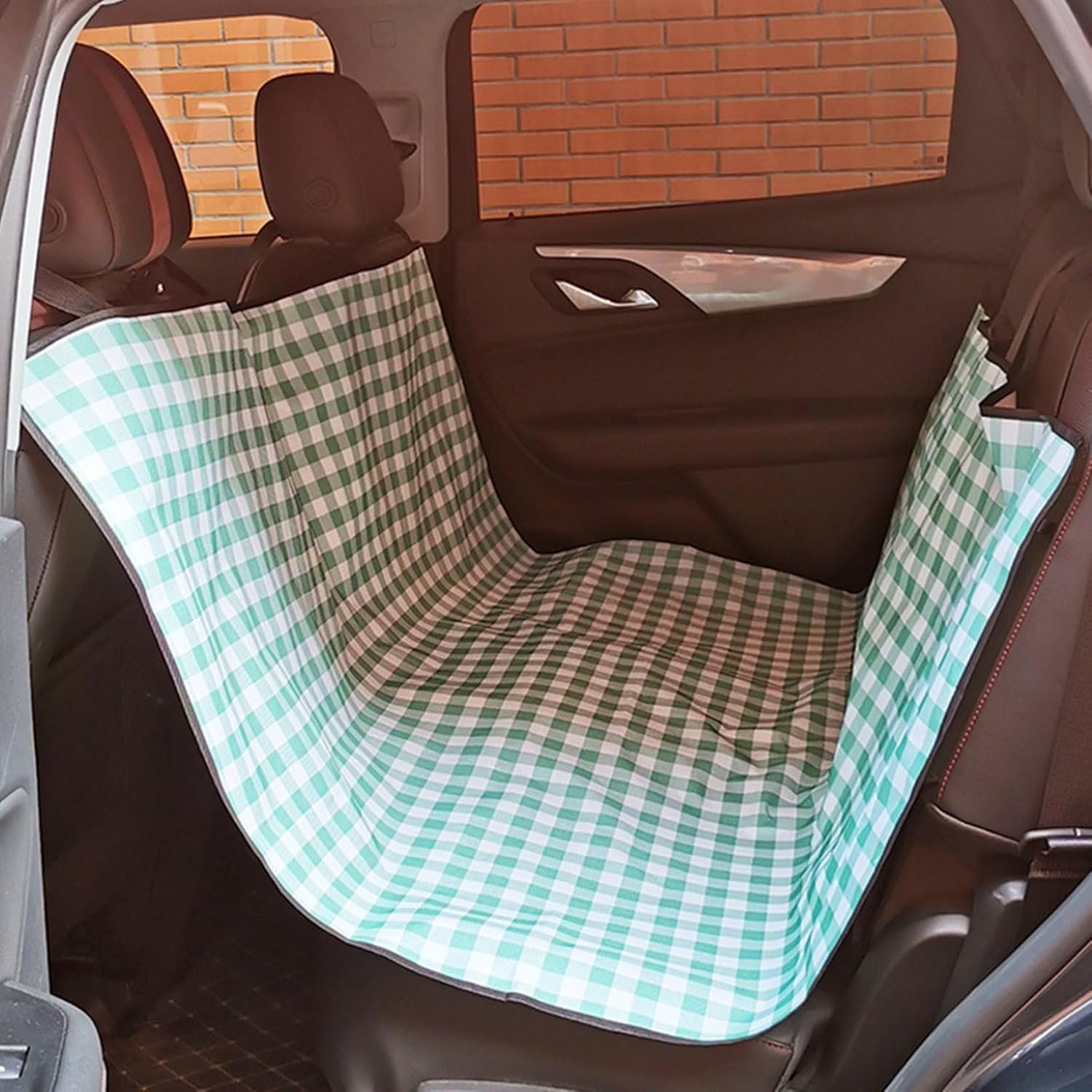 ペット ドライブシート 後部座席 助手席 大中小型車対応 全種犬猫用 車用安全シート ットシートカバー 防水 防汚 カーシートカバー 酔い防止 折り畳み可 ペットドライブ用品 車 ペットマット 通年