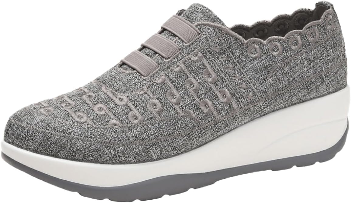 厚底スニーカー レディース クッション ウォーキング 通気 スリッポン ラウンドトゥ カジュアル ストレッチ 歩きやすい 蒸れない ローファー 大きいサイズ 幅広 通勤 仕事 同窓会 紐なし 可愛い