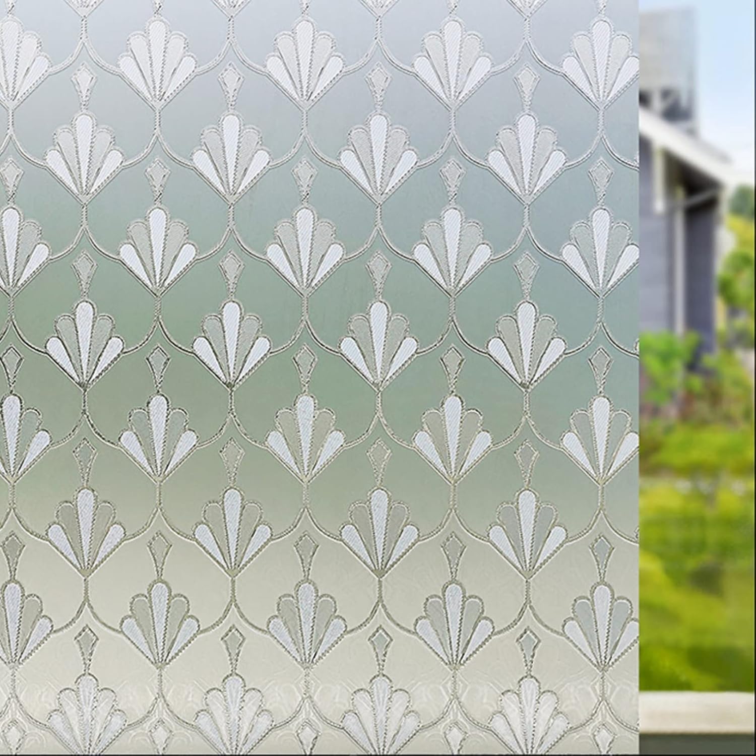 窓用フィルム 花柄 すりガラス風 パターン 断熱フィルム 外から見えない 水で貼れる 目隠しシート 紫外..