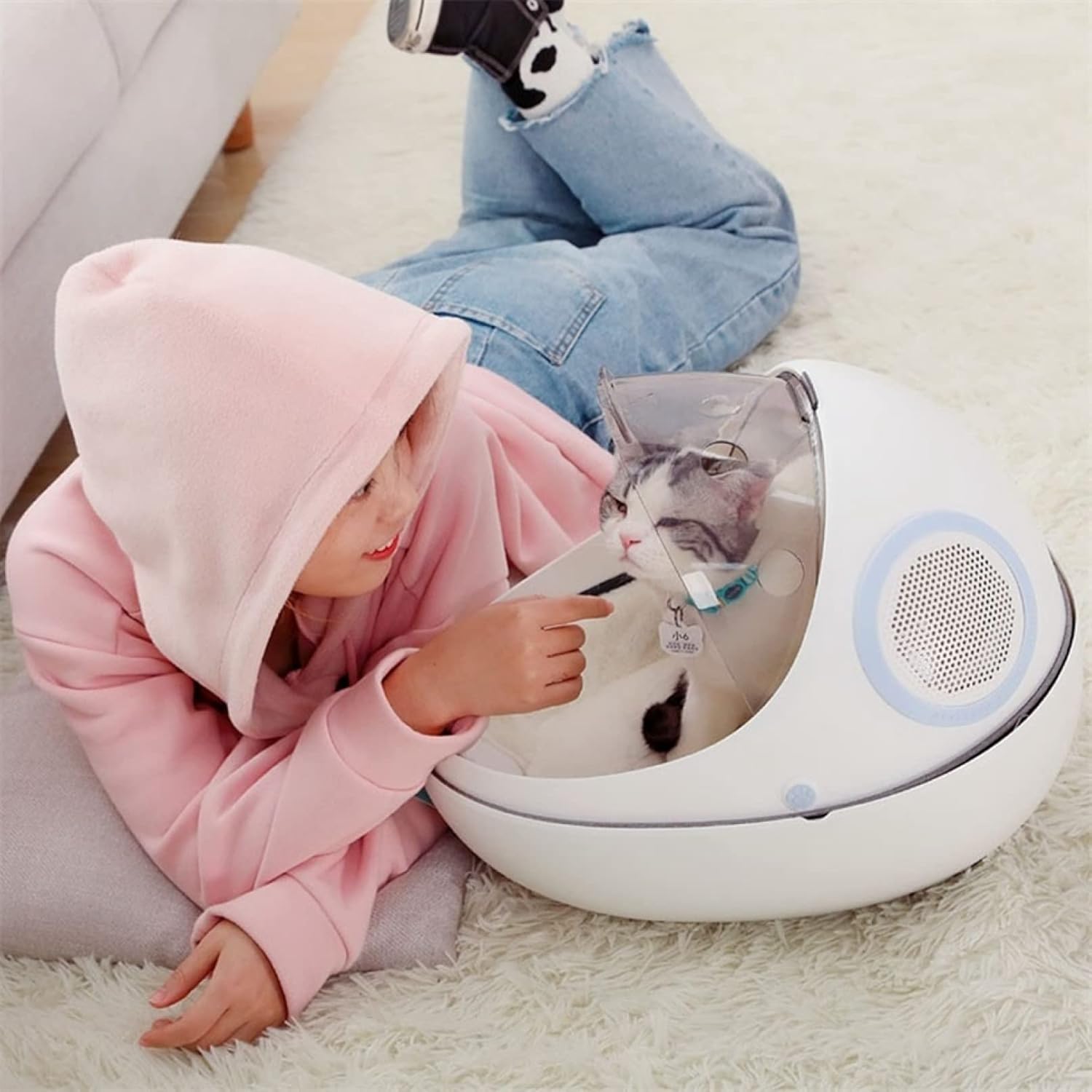 ペットバッグ　ペット用キャリーバッグ　宇宙船カプセル型　ペットキャリーリュック　通気性　犬猫兼用..