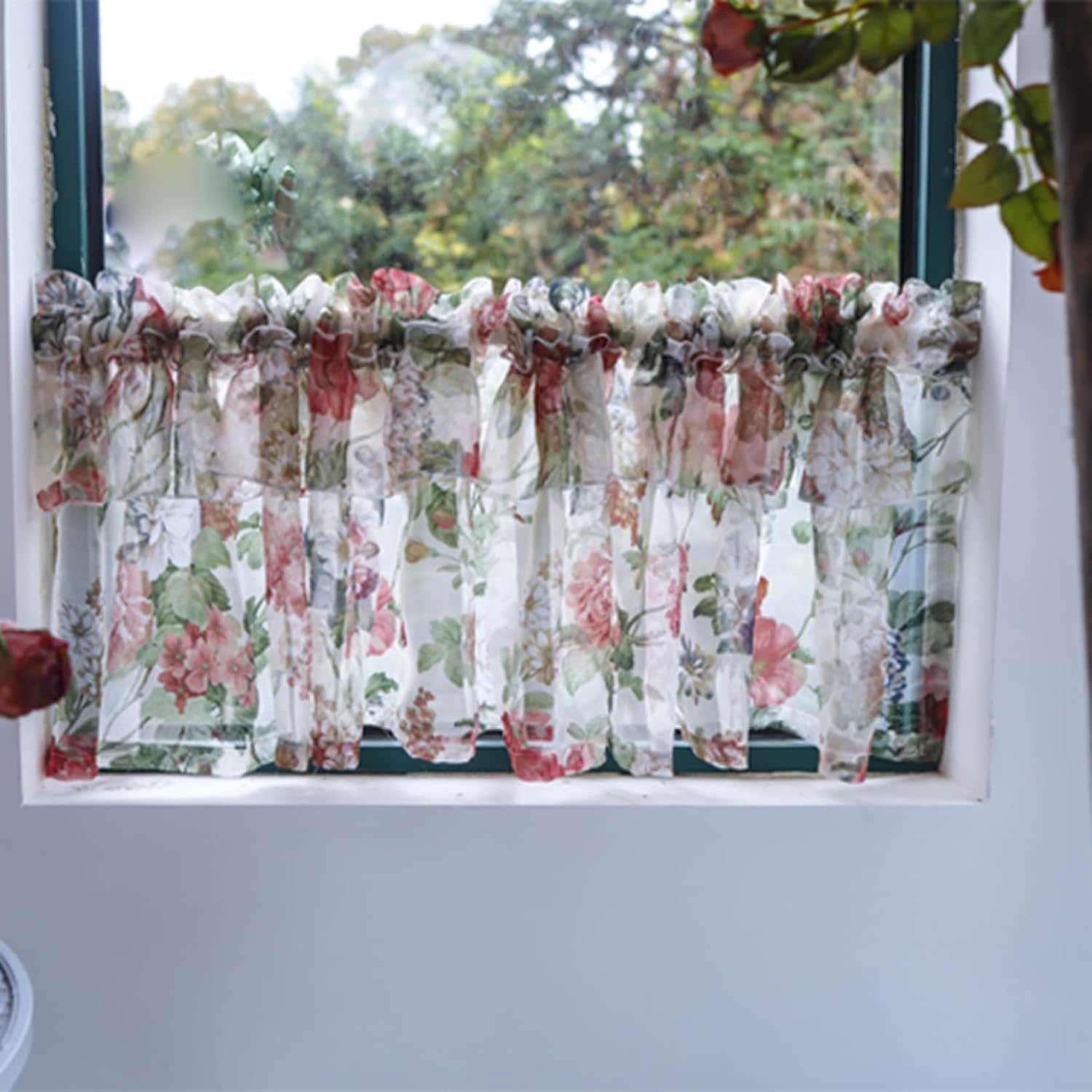 薔薇のレースカーテン アンティーク調 130*40cm ヨーロピアン クラシック インテリア雑貨 カーテン レース エレガント おしゃれ かわいい 姫系 プリンセス 薔薇雑貨 カラー ローズ バラ ば