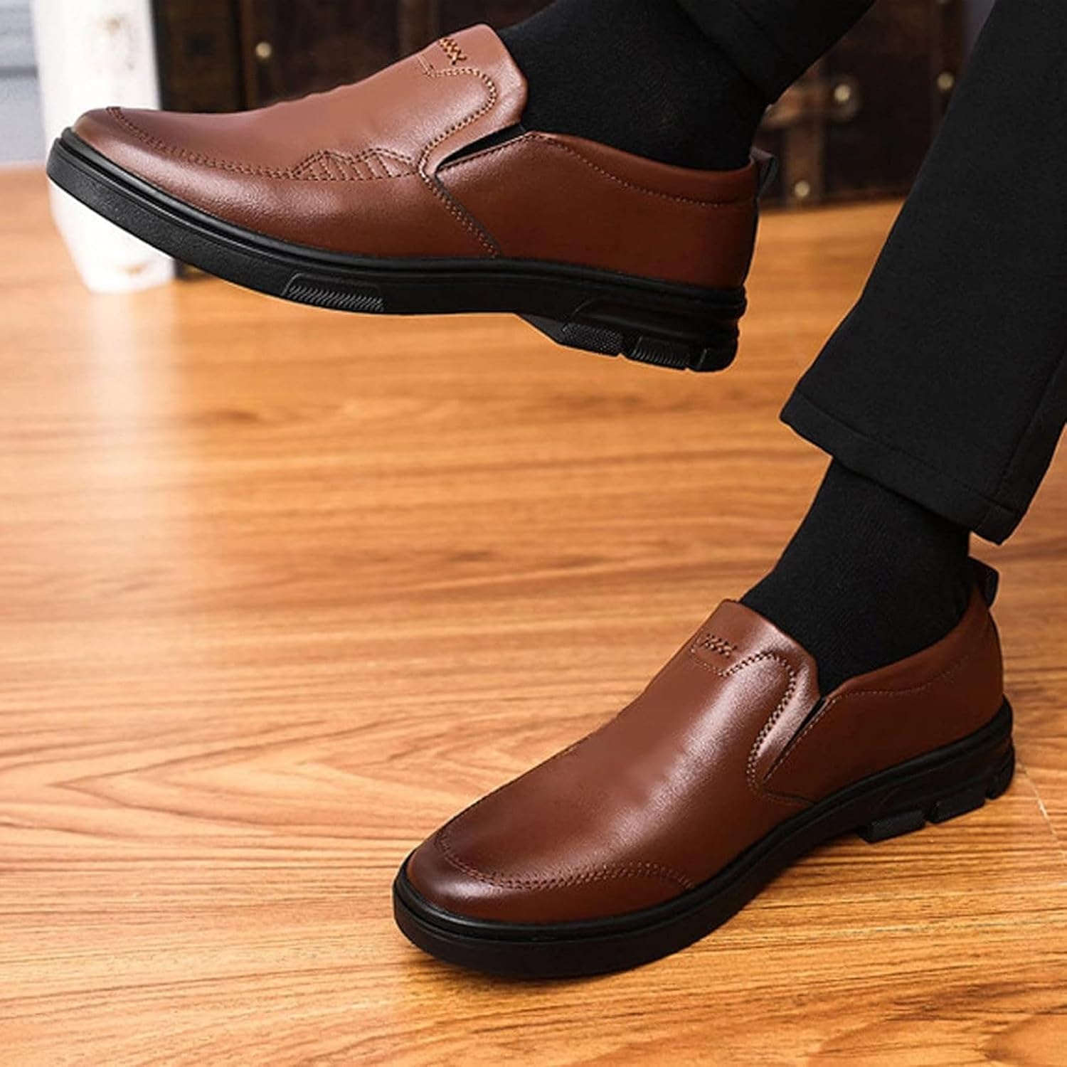 ローファー メンズ ドライビングシューズ メンズ モカシン メンズ ビジネスシューズ uチップ 革靴 メンズ ローファー 紳士革靴 運転靴 スリップオン おしゃれ カジュアル ウォーキングシューズ 通