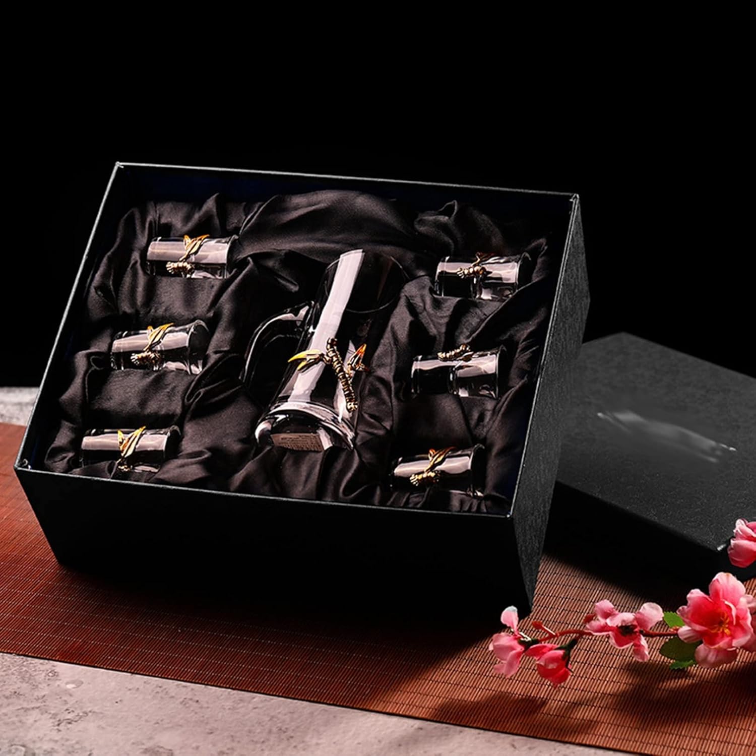 ワイングラス 清酒カップ 赤ワイン エナメルカップ デカンター セット ガラス 無鉛クリスタル シャンパ..