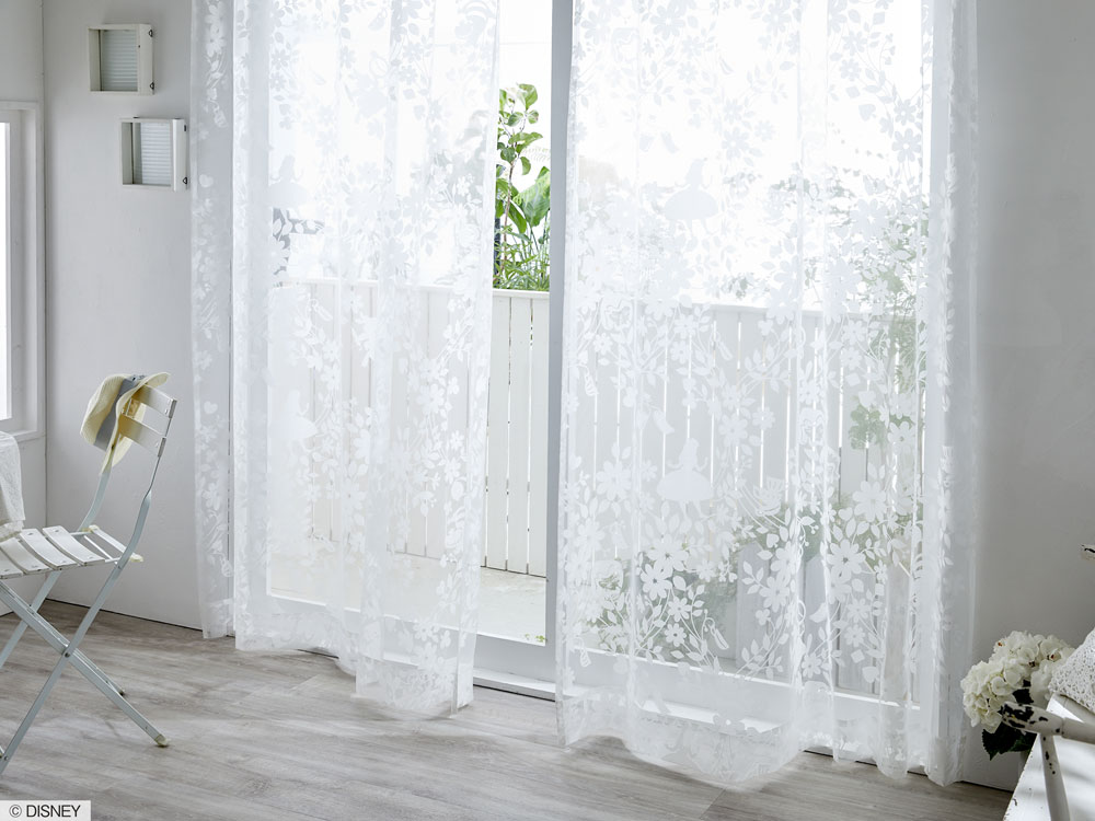 ディズニー アリス スウィートフラワー ボイル レースカーテン【サイズ：幅100cm×丈133cm】【2枚組】disney ALICE Sweet flower voile lace curtain丸洗いOK!ウォッシャブル 既製カーテン【日本製】[品番：M1210]不思議の国のアリス シアーカーテン