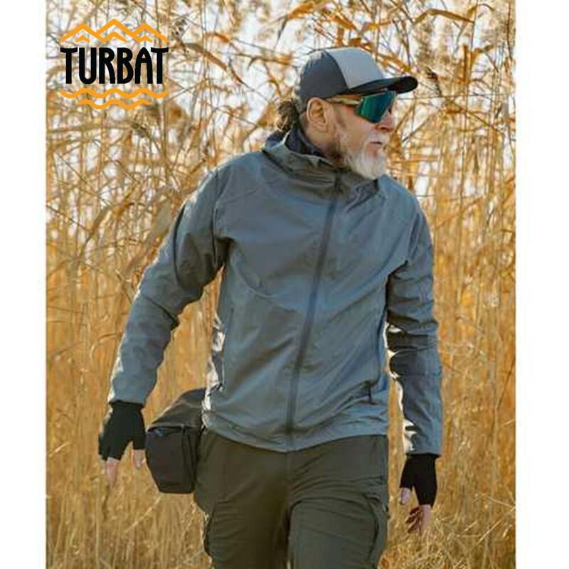 ウクライナピンバッチ付【TURBAT Reva】超軽量 レインジャケット YKKファスナー採...