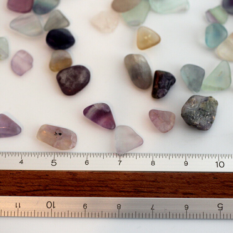 鉱石 フローライト 250g さざれ 蛍石 天然石・パワーストーン