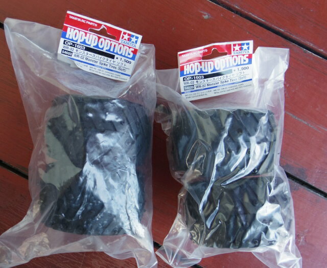 【1台分4本】OP.1603 WR-02モンスタースパイクタイヤ【ソフト】,54603（レターパック）