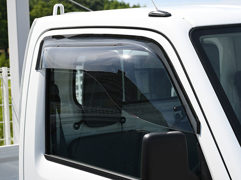 オックスバイザー（OXバイザー） サイドバイザー （ドアバイザー） スポーティーカット NT100クリッパー/ミニキャブトラック/スクラムトラック/キャリイトラック/スーパーキャリイ フロント用 SP-112 【受注生産品約2週間】