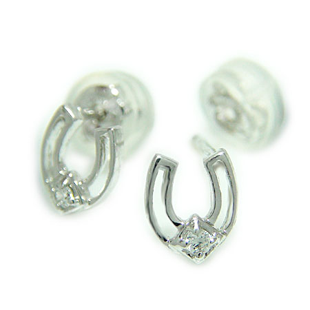 ダイヤピアス