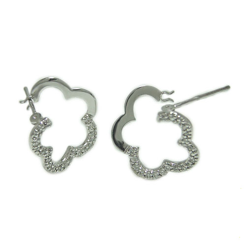 SV950シルバー ピアス シルバーピアス フープ フープピアス お花 花びら フラワー モチーフ 遮断式 遮断ピアス クロッシング パべ留め アンティーク キ...