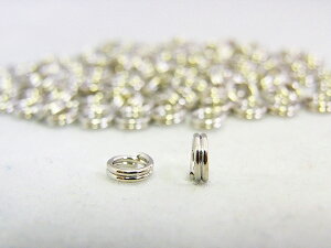 二重カン 線径:約0.6mm 5mm シルバー 約100個 100ヶ 二重リング 接続金具 丸環 マルカン 副資材 基本パーツ 約0.5cm アクセサリーパーツ アクセサリー パーツ おすすめ パーツ 基礎金具 カン類 2重丸カン 材料 問屋 卸 ハンドメイド ハンドメイドパーツ さや工房