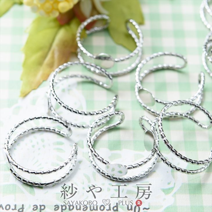 乐天商城 - リングパーツ 6mm 平皿付き ダブルリング シルバー 17mm 10個 10ヶ リング金具 リング台 フリーサイズ 約1.7cm 台座指輪 アジャスタブル 台付 貼付 メタル 金属 さや工房 アクセサリー パーツ ハンドメイド ハンドメイドパーツ 材料 アクセサリーパーツ 問屋 卸 おすすめ