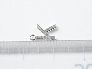 【店内最大50%OFF】チャーム アルファベットチャーム K 6.7mm シルバー 1個 0.6cm イニシャル SILVER925 カン付き プレートチャーム シルバー925 アクセサリーパーツ パーツ SV925 ハンドメイド パーツ さや工房 手作り【P20】