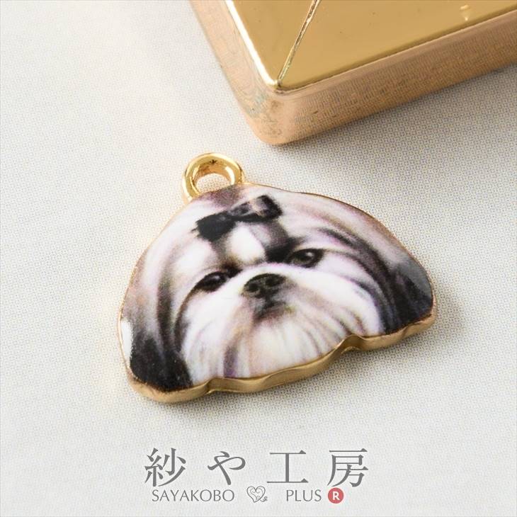 チャーム 犬 シーズーA 動物 アクセサリー パーツ ブラック×ホワイト 13mm 1個 カン付 ドッグ アクセサリーチャーム 約1.3cm 問屋 メタルパーツ 金属チャーム 金属パーツ ハンドメイドパーツ さや工房 手作り アクセサリーパーツ 卸 おすすめ