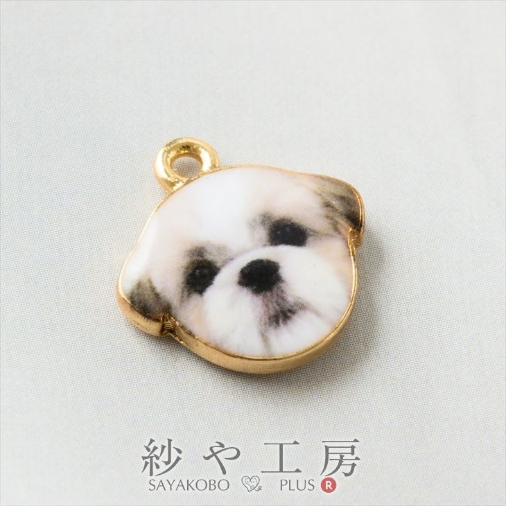 チャーム 犬 シーズーB 動物 アクセサリー パーツ ブラック×ホワイト 16mm 1個 カン付 ドッグ アクセサリーチャーム 約1.6cm 問屋 メタルパーツ 金属チャーム 金属パーツ ハンドメイドパーツ さや工房 手作り アクセサリーパーツ 卸 おすすめ