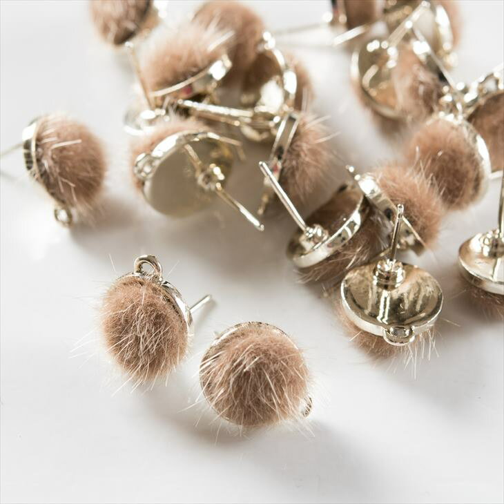 ピアスパーツ ポストピアス ファー付きピアス ラウンド 14mm キャメル 20個 10ペア ニッケルフリー アレルギー対応 カン付き ポストタイプ ポストピアス金具 約1.4cm アクセサリーパーツ ピアス パーツ 基礎金具 材料 問屋 ハンドメイド資材 さや工房 手作り