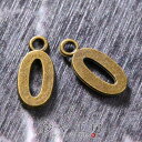 【店内最大P20倍】チャーム 数字 0 カン付 アンティークゴールド 10mm 2個 2ヶ ナンバー 約1cm アクセサリーパーツ アクセサリー パーツ おすすめ 問屋 卸 メタルパーツ 材料 ハンドメイド 背番号 ラッキーナンバー 誕生日 ナンバーチャーム さや工房 手作り