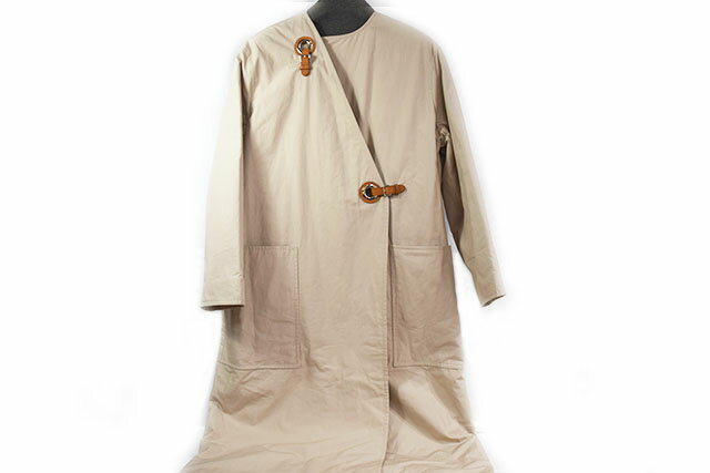 エルメス HERMES アイレットクラスプ トレンチコート 2022SS ベージュ S金具 シルバー金具 サイズ34 コットン100% 皮革ラムレザー 本物 新品同様 コットンロングコート ラップコート レディース
