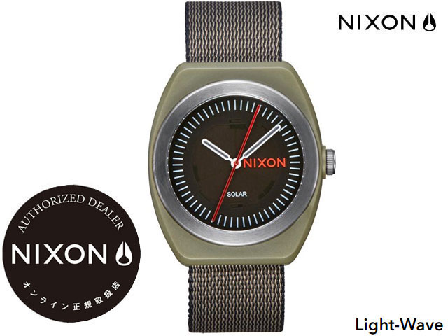 国内正規品 ニクソン NIXON Light-Wave 37