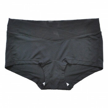 ウエストベルトにパワーネットを採用し、部分的にうっすら肌が透ける素材感がシンプルながら品の良い大人っぽさを演出。肌あたりもやさしく、メッシュ素材なので通気性も良好。お洗濯でも乾きやすいのがポイントです。デザインは、ボクサータイプを採用。裾口はゴムなしでらくちんなはき心地。浅履きタイプなので、妊婦検診に便利でエコーの際もスムーズです。広幅のウエストベルトは伸縮性があるので、くいこみにくく面でお腹にやさしくフィット。さらにクロス形状が妊娠中から出産後まで変化するお腹に対応し長くご使用いただけ経済的。計算されたウエストラインの傾斜で前はすっきり、後ろはすっぽり安定のスタイルです。脇の縫製は、縫い代を上から押さえ肌あたりを軽減。洗濯ラベルは直接肌にあたらない位置に縫い付けています。※マタニティサイズは一般のレディースサイズと異なりますのでご注意ください。※ボディサイズの変化は個人差がありますので、当てはまらない場合もございます。※妊娠月数、着用感の好みによって先を見越したサイズ選びをおすすめします※油分(ボディクリームオイル等)が製品に沈着すると色移りが発生する場合がございますのでご注意ください。※衛生商品のため、お客様都合による返品交換はできませんので、あらかじめご了承ください。サイズLLサイズ(腹囲:98?120cm、ヒップ:95?108cm)個装サイズ：13×17×2cm重量個装重量：43g素材・材質ポリエステル90%、ポリウレタン10%(針抜きベア天竺)メッシュ部:ナイロン90%、ポリウレタン10%クロッチ裏:綿100%仕様【生地】厚さ:やや薄め伸縮性:あり透け感:若干あり【お手入れ方法】洗濯機洗い可(ネット使用)生産国中国fk094igrjs