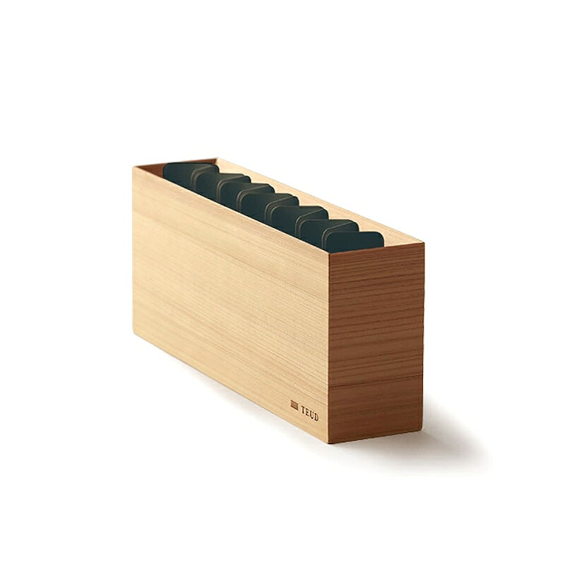 BONBONMAMAのTEUD テウド ペンホルダー | ブラック ダイワ産業 日本製 ペン立て オフィス 木製 pen holder ひのき 木 国産 天然木 おしゃれ ミニマル 高級感 インテリア ペンが自立 コンパクト 樹脂 made in Japan 受付 reception ギフト プレゼント 開業祝い 入学祝い｜アングル2