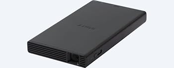 【中古】ソニー MP-CD1 ポータブル Pico ポケットサイズ HDMI/MHL DLP ショートスロー120画面 5000mAh 内蔵バッテリー スピーカー内蔵 WVGA 854 x 480【メーカー名】【メーカー型番】【ブランド名】SONY(ソニー) ホームプロジェクター 【商品説明】ソニー MP-CD1 ポータブル Pico ポケットサイズ HDMI/MHL DLP ショートスロー120画面 5000mAh 内蔵バッテリー スピーカー内蔵 WVGA 854 x 480画像はサンプル写真のため商品のコンディション・付属品の有無については入荷の度異なります。※中古品のため「限定」「初回」「保証」「DLコード」などの表記がありましても、特典・付属品・保証等は付いておりません。中古品のため使用に影響ない程度の使用感・経年劣化（傷、汚れなど）がある場合がございます。※中古品の特性上ギフトには適しておりません。当店では初期不良に限り、商品到着から5日間は返品を受け付けております。お問い合わせ・メールにて不具合詳細をご連絡ください。お客様都合での返品はお受けしておりませんのでご了承ください。他モールとの併売品の為、売り切れの場合はご連絡させて頂きます。★ご注文からお届けまで1、ご注文（24時間受付）2、注文確認⇒当店から注文確認メールを送信致します3、在庫確認⇒中古品は受注後に、再メンテナンス、梱包しますので、お届けまで3日〜10日程度とお考え下さい。4、入金確認⇒前払い決済をご選択の場合、ご入金確認後、配送手配を致します5、出荷⇒配送準備が整い次第、出荷致します。配送業者、追跡番号等の詳細をメール送信致します。6、到着⇒出荷後、1〜3日後に商品が到着します。※離島、北海道、沖縄は遅れる場合がございます。予めご了承下さい。お電話でのお問合せは少人数で運営の為受け付けておりませんので、お問い合わせ・メールにてお願い致します。ご来店ありがとうございます。当店では良品中古を多数揃えております。お電話でのお問合せは少人数で運営の為受け付けておりませんので、お問い合わせ・メールにてお願い致します。