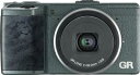 【中古】RICOH デジタルカメラ GR Limited Edition 全世界5,000台限定 グリーン色ウェーブトーン APS-CサイズCMOSセンサー搭載...