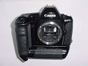 【中古】Canon EOS-1N【メーカー名】【メーカー型番】【ブランド名】キヤノン 一眼レフカメラ 【商品説明】Canon EOS-1N画像はサンプル写真のため商品のコンディション・付属品の有無については入荷の度異なります。掲載と付属品が異なる場合は確認のご連絡をさせて頂きます。※中古品のため「限定」「初回」「保証」「DLコード」などの表記がありましても、特典・付属品・帯・保証等は付いておりません。（未使用・未開封品は除く）中古品のため使用に影響ない程度の使用感・経年劣化（傷、汚れなど）がある場合がございます。※中古品の特性上ギフトには適しておりません。当店では初期不良に限り、商品到着から5日間は返品を受付けております。お問い合わせ・メールにて不具合詳細をご連絡ください。お客様都合での返品はお受けしておりませんのでご了承ください。他モールとの併売品の為、売り切れの場合はご連絡させて頂きます。★ご注文からお届けまで1、ご注文（24時間受付）2、注文確認⇒当店から注文確認メールを送信致します3、在庫確認⇒中古品は受注後に、再メンテナンス、梱包しますので、お届けまで3日〜10日程度とお考え下さい。4、入金確認⇒前払い決済をご選択の場合、ご入金確認後、配送手配を致します5、出荷⇒配送準備が整い次第、出荷致します。配送業者、追跡番号等の詳細をメール送信致します。6、到着⇒出荷後、1〜3日後に商品が到着します。※離島、北海道、沖縄は遅れる場合がございます。予めご了承下さい。お電話でのお問合せは少人数で運営の為受け付けておりませんので、お問い合わせ・メールにてお願い致します。ご来店ありがとうございます。当店では良品中古を多数揃えております。お電話でのお問合せは少人数で運営の為受け付けておりませんので、お問い合わせ・メールにてお願い致します。