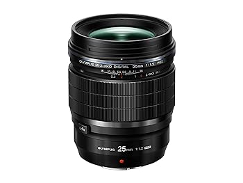 【中古】［非常に良い］OLYMPUS 単焦点レンズ ED 25mm F1.2 防塵防滴耐低温 マイクロフォーサーズ用 M.ZUIKO DIGITAL ED 25mm F1.2 PRO【メーカー名】【メーカー型番】【ブランド名】OM SYSTEM/オリンパス 一眼レフカメラレンズ 【商品説明】OLYMPUS 単焦点レンズ ED 25mm F1.2 防塵防滴耐低温 マイクロフォーサーズ用 M.ZUIKO DIGITAL ED 25mm F1.2 PRO画像はサンプル写真のため商品のコンディション・付属品の有無については入荷の度異なります。掲載と付属品が異なる場合は確認のご連絡をさせて頂きます。※中古品のため「限定」「初回」「保証」「DLコード」などの表記がありましても、特典・付属品・帯・保証等は付いておりません。（未使用・未開封品は除く）中古品のため使用に影響ない程度の使用感・経年劣化（傷、汚れなど）がある場合がございます。※中古品の特性上ギフトには適しておりません。当店では初期不良に限り、商品到着から5日間は返品を受付けております。お問い合わせ・メールにて不具合詳細をご連絡ください。お客様都合での返品はお受けしておりませんのでご了承ください。他モールとの併売品の為、売り切れの場合はご連絡させて頂きます。★ご注文からお届けまで1、ご注文（24時間受付）2、注文確認⇒当店から注文確認メールを送信致します3、在庫確認⇒中古品は受注後に、再メンテナンス、梱包しますので、お届けまで3日〜10日程度とお考え下さい。4、入金確認⇒前払い決済をご選択の場合、ご入金確認後、配送手配を致します5、出荷⇒配送準備が整い次第、出荷致します。配送業者、追跡番号等の詳細をメール送信致します。6、到着⇒出荷後、1〜3日後に商品が到着します。※離島、北海道、沖縄は遅れる場合がございます。予めご了承下さい。お電話でのお問合せは少人数で運営の為受け付けておりませんので、お問い合わせ・メールにてお願い致します。ご来店ありがとうございます。当店では良品中古を多数揃えております。お電話でのお問合せは少人数で運営の為受け付けておりませんので、お問い合わせ・メールにてお願い致します。