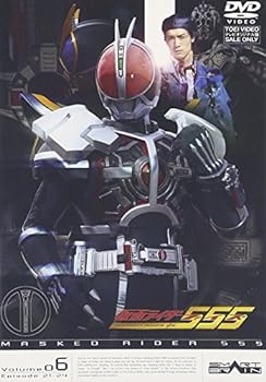 【中古】仮面ライダー555 VOL.6 [DVD]【メーカー名】【メーカー型番】【ブランド名】東映ビデオ 日本のTVドラマ, 特撮・戦隊・ヒーロー 特撮(映像): Actor; 半田健人: Actor; 芳賀優里亜: Actor; 石ノ森章太郎: Original Name; 特撮(映像): Unknown【商品説明】仮面ライダー555 VOL.6 [DVD]画像はサンプル写真のため、商品のコンディション・付属品の有無については入荷の度異なります。掲載と付属品が異なる場合は確認のご連絡をさせて頂きます。※中古品のため「限定」「初回」「保証」「DLコード」などの表記がありましても、特典・付属品・帯・保証等は付いておりません。（未使用・未開封品は除く）※コミック、CD、DVD、VHSは、レンタルアップ品の場合もございます。気になる方は購入前にお問い合わせ・メールにてお願い致します。中古品のため使用に影響ない程度の使用感・経年劣化（傷、汚れなど）がある場合がございます。※中古品の特性上ギフトには適しておりません。当店では初期不良に限り、商品到着から5日間は返品を受付けております。お問い合わせ・メールにて不具合詳細をご連絡ください。お客様都合での返品はお受けしておりませんのでご了承ください。他モールとの併売品の為、売り切れの場合はご連絡させて頂きます。★ご注文からお届けまで1、ご注文（24時間受付）2、注文確認⇒当店から注文確認メールを送信致します3、在庫確認⇒中古品は受注後に、再メンテナンス、梱包しますので、お届けまで3日〜10日程度とお考え下さい。4、入金確認⇒前払い決済をご選択の場合、ご入金確認後、配送手配を致します5、出荷⇒配送準備が整い次第、出荷致します。配送業者、追跡番号等の詳細をメール送信致します。6、到着⇒出荷後、1〜3日後に商品が到着します。※離島、北海道、沖縄は遅れる場合がございます。予めご了承下さい。お電話でのお問合せは少人数で運営の為受け付けておりませんので、お問い合わせ・メールにてお願い致します。ご来店ありがとうございます。当店では良品中古を多数揃えております。お電話でのお問合せは少人数で運営の為受け付けておりませんので、お問い合わせ・メールにてお願い致します。