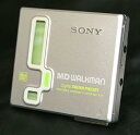 【中古】SONY ソニー MZ-E77-S シルバー ポータブルMDプレーヤー MDLP非対応 (MD再生専用機/MDウォークマン)