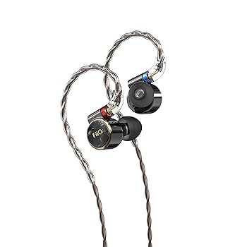 【中古】FiiO インイヤーイヤホン FD3 PRO ブラック【メーカー名】【メーカー型番】【ブランド名】FiiO イヤホン 【商品説明】FiiO インイヤーイヤホン FD3 PRO ブラック画像はサンプル写真のため商品のコンディション・付属品の有無については入荷の度異なります。商品写真はできる限り実物の色に近づけるよう徹底しておりますが、 お使いのモニター設定、お部屋の照明等により実際の商品と色味が異なる場合がございます。※中古品のため「限定」「初回」「保証」「DLコード」などの表記がありましても、特典・付属品・保証等は付いておりません。中古品のため使用に影響ない程度の使用感・経年劣化（傷、汚れなど）がある場合がございます。※中古品の特性上ギフトには適しておりません。当店では初期不良に限り、商品到着から5日間は返品を受け付けております。お問い合わせ・メールにて不具合詳細をご連絡ください。お客様都合での返品はお受けしておりませんのでご了承ください。他モールとの併売品の為、売り切れの場合はご連絡させて頂きます。★ご注文からお届けまで1、ご注文（24時間受付）2、注文確認⇒当店から注文確認メールを送信致します3、在庫確認⇒中古品は受注後に、再メンテナンス、梱包しますので、お届けまで3日〜10日程度とお考え下さい。4、入金確認⇒前払い決済をご選択の場合、ご入金確認後、配送手配を致します5、出荷⇒配送準備が整い次第、出荷致します。配送業者、追跡番号等の詳細をメール送信致します。6、到着⇒出荷後、1〜3日後に商品が到着します。※離島、北海道、沖縄は遅れる場合がございます。予めご了承下さい。お電話でのお問合せは少人数で運営の為受け付けておりませんので、お問い合わせ・メールにてお願い致します。ご来店ありがとうございます。当店では良品中古を多数揃えております。お電話でのお問合せは少人数で運営の為受け付けておりませんので、お問い合わせ・メールにてお願い致します。