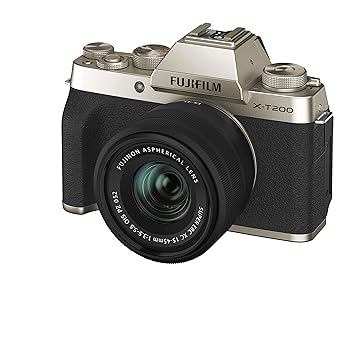 【中古】富士フイルム(FUJIFILM) ミラーレス一眼カメラ X-T200レンズキット シャンパンゴールド X-T200LK-G【メーカー名】【メーカー型番】【ブランド名】富士フイルム ミラーレス一眼 【商品説明】富士フイルム(FUJIFILM) ミラーレス一眼カメラ X-T200レンズキット シャンパンゴールド X-T200LK-G画像はサンプル写真のため商品のコンディション・付属品の有無については入荷の度異なります。商品写真はできる限り実物の色に近づけるよう徹底しておりますが、 お使いのモニター設定、お部屋の照明等により実際の商品と色味が異なる場合がございます。※中古品のため「限定」「初回」「保証」「DLコード」などの表記がありましても、特典・付属品・保証等は付いておりません。中古品のため使用に影響ない程度の使用感・経年劣化（傷、汚れなど）がある場合がございます。※中古品の特性上ギフトには適しておりません。当店では初期不良に限り、商品到着から5日間は返品を受け付けております。お問い合わせ・メールにて不具合詳細をご連絡ください。お客様都合での返品はお受けしておりませんのでご了承ください。他モールとの併売品の為、売り切れの場合はご連絡させて頂きます。★ご注文からお届けまで1、ご注文（24時間受付）2、注文確認⇒当店から注文確認メールを送信致します3、在庫確認⇒中古品は受注後に、再メンテナンス、梱包しますので、お届けまで3日〜10日程度とお考え下さい。4、入金確認⇒前払い決済をご選択の場合、ご入金確認後、配送手配を致します5、出荷⇒配送準備が整い次第、出荷致します。配送業者、追跡番号等の詳細をメール送信致します。6、到着⇒出荷後、1〜3日後に商品が到着します。※離島、北海道、沖縄は遅れる場合がございます。予めご了承下さい。お電話でのお問合せは少人数で運営の為受け付けておりませんので、お問い合わせ・メールにてお願い致します。ご来店ありがとうございます。当店では良品中古を多数揃えております。お電話でのお問合せは少人数で運営の為受け付けておりませんので、お問い合わせ・メールにてお願い致します。