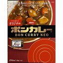 ★パッケージ・商品内容等は、予告なく変更する場合も 　ございます。予めご了承ください。 ★当店では複数の店舗で在庫を共有しております。 　在庫切れの場合もございますので予めご了承ください。 【商品説明】 あめ色になるまでじっくり炒めた玉ネギをベースに、 赤ワインでローストしたビーフや大きめにカットしたじゃがいも ・にんじん、こだわりのカレー粉を加え、心を込めて丁寧に 仕上げた一品です。保存料、合成着色料不使用。1人前。 【お召し上がり方】 ◆フタをあけ、箱ごとレンジで調理 (1)おもて面の開封口よりフタをあけ、蒸気口が上に 　なっていることを確認してください。 (2)そのまま、箱ごと電子レンジに入れ、約2分間加熱してください。 (3)加熱終了後、袋がしぼんでいることを確認し電子レンジから 　取り出してください。 ※一度加熱した商品はすみやかにお召し上がりください。 ・加熱時間の目安 出力500W：加熱時間2分 出力600W：加熱時間1分40秒 ・オーブン・オーブントースター：使用不可 ・レンジ取出時、加熱後開封時：やけど注意 *業務用電子レンジでは加熱しないでください。 *電子レンジのオート(自動温め)機能は使用しないでください。 ◆お湯でも温められます 中袋の封を切らずに、沸騰したお湯の中で約3-5分間温めてください。 ※鍋にはフタをしないでください。 【保存方法】 常温にて保存してください。 【殺菌方法】 気密性容器に密封し加圧加熱殺菌 【原材料】 野菜（たまねぎ、じゃがいも（遺伝子組換えでない）、にんじん）、 牛肉、砂糖、小麦粉、エキス（ビーフ、チキン）、食用油脂、 カレー粉、食塩、乳製品、赤ワイン、香辛料、ぶどう果汁、 フルーツチャツネ、オニオンペースト、トマト汁、りんごペースト、 ウスターソース、酵母エキス、香味油、増粘剤（加工デンプン）、 調味料（アミノ酸等）、カラメル色素、パプリカ色素、香料、 リンゴ抽出物、香辛料抽出物、（原材料の一部に大豆、豚肉、 ごまを含む） 【栄養成分】 1人前（230gあたり） エネルギー　214kcal、たんぱく質5．8g、 脂質9．7g、糖質24．2g、食物繊維3．2g、 ナトリウム1．2mg（食塩相当量2．9g） 【発売元】 大塚食品 (レトルト食品　レトルト　レトルトカレー　ボンカレー　インスタント食品) 広告文責：SCB 050-3302-2709 原産国：日本　