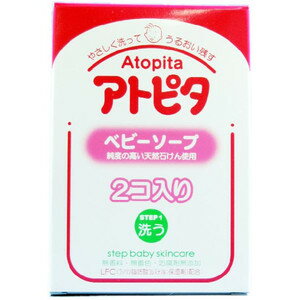 ★パッケージ・商品内容等は、予告なく変更する場合も 　ございます。予めご了承ください。 ★当店では複数の店舗で在庫を共有しております。 　在庫切れの場合もございますので予めご了承ください。 【商品説明】 ・純度の高い天然石けん使用 ・お肌を保湿・保温する(LFC)配合 ・天然成分(ヨモギエキス)がお肌を保温します。 ・皮脂中にも存在している天然成分で作られた「石けん」が 　主成分です。 ・クリーミィーな泡立ちで、皮脂を取り過ぎることなく、 　髪・顔から全身まで洗えます。 ・水分を除く約20％が天然の保湿成分なので、 　お肌本来の潤いを保ちます。 ・つっぱらず、さっぱりとりた洗い上がりで、 　泡切れがよく、ヌルヌルが残りません。 ・無香料・無着色・防腐剤無添加、アレルギーテスト済みです (全ての方にアレルギーが起こらないというわけではありません) ・アトピタは胎脂主成分含有成分である(LFC：保湿剤)を配合した、 カサカサ肌、トラブル肌の基本ケア、洗う(洗浄)、 補う(水分補給)、守る(皮膚保護)の3ステップの ベビースキンケアです。※LFC(ラノリン脂肪酸コレステリル) ※透明石けん(枠練り) 【全成分】 石けん素地、水、スクロース、グリセリン、 エチドロン酸4Na、ラノリン酸脂肪酸コレステリル、 ヨモギエキス、ワレモコウエキス 【注意】 ・万一目に入ったときは、すぐに洗い流してください。 ・お肌に異常がある場合はご使用にならないでください。 ・お肌にあわないときはご使用をおやめください。 ・乳幼児の手の届かない所に保管してください。 ※天然成分を使用しているため、色やにおいに 　ばらつきがある場合がありますが、品質には問題ありません。 【ブランド】 アトピタ 【発売元】 丹平製薬 (ベビー用品　ベビーソープ　スキンケア　赤ちゃん用石鹸　石鹸) (ボディソープ　石けん　せっけん　セッケン　お風呂　お風呂グッズ) 広告文責：SCB 050-3302-2709 原産国：日本