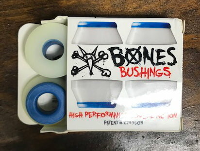 BONES BUSHINGS SOFT ボーンズ スポーツ・アウトドア ストリート系スポーツ スケートボード パーツ