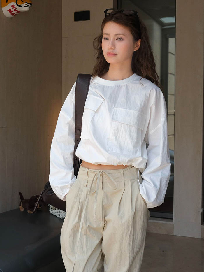 シャツ ブラウス 春 夏 秋 シャーリング レディース 長袖 Tシャツ トップス 綿混 ビッグシルエット 幅広カフス お洒落 体型カバー 着痩せ 通勤 大人可愛い カジュアル 肌触り優しく