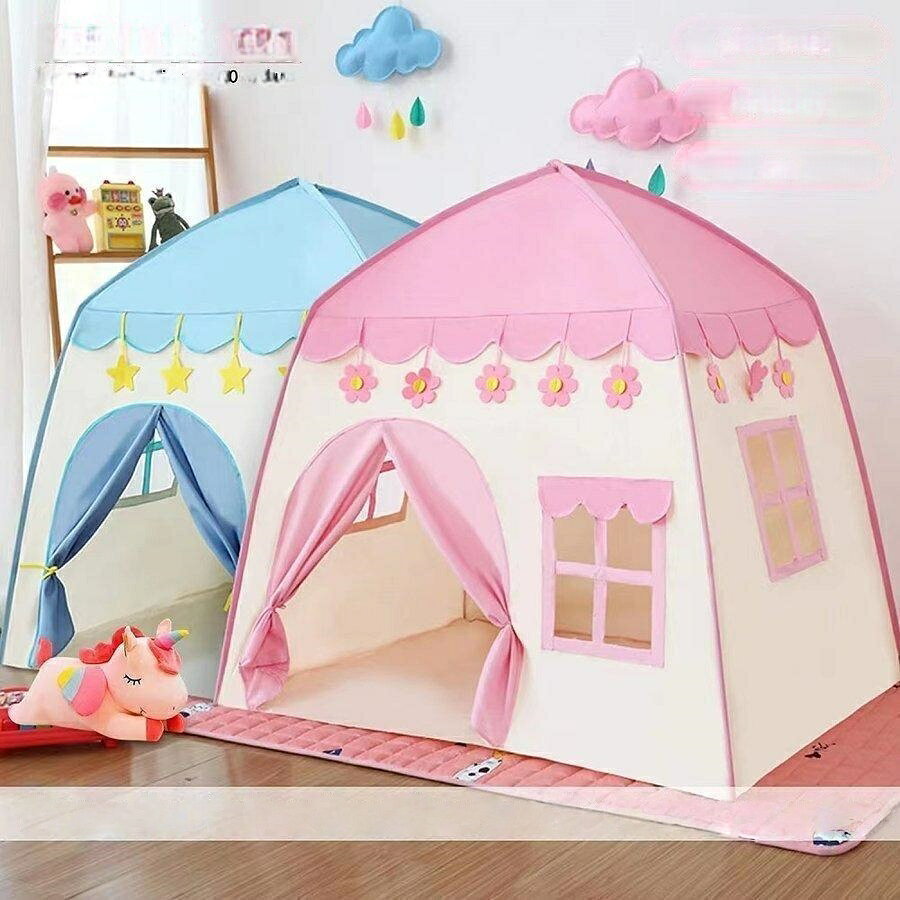子供が喜ぶ!キッズテント ごっこ遊び おままごと夢のような空間がつくれるキッズテント。屋外でも使用可能で、ごっこ遊びの幅も広がります。自分のお気に入りの場所として、アレンジしたり、物を入れたり、友達を招待したり…。キッズテントは、子供の個性が光る遊び道具でもあるのです。素材: エコ 高品質 オックスフォード重量:1.3k コンパクト可カバーだけ丸洗い可サイズ:130cmx130cmx100cm広々サイズで、大人が一緒に入って遊ぶこともでき、家族みんなで楽しめます。対象齢:6ヶ月_10歳組み立て簡単 コンパクト可 持ちやすい 室内室外でも使用できるキッズテントハウス 折りたたみ防水 子 おもちゃ ゲーム 人気 ピンク ブルー
